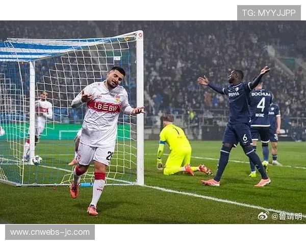 法兰克福3-3多特蒙德，翁达夫客场进球助球队抢分