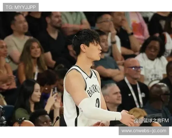 曾凡博复出首秀砍18分,谈体系篮球重要性 曾凡博复出首秀砍18分,谈体系篮球重要性